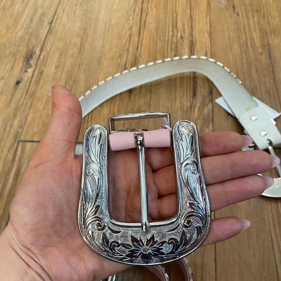 Leather Kippy’s Belt // Swarovski Crystals - Picture 5 of 6